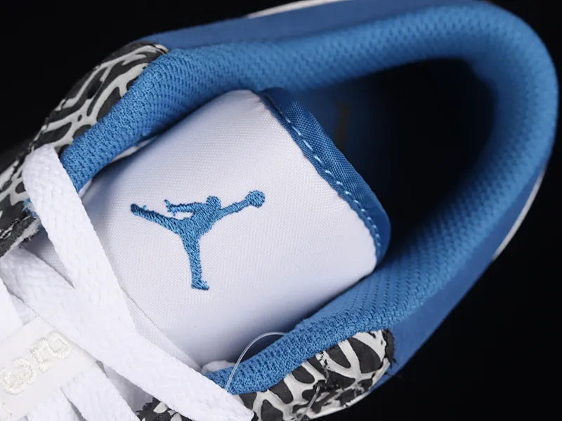 All categories Air Jordan Jordan series basketball shoes Air Jordan 1 Low G version pure original Air Jordan 1 Low "True Blue" AJ1 Joe 1 burst white and blue color low-top basketball shoes DM1199-140